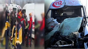 Erzurum-Erzincan karayolunda ambulans tırla çarpıştı: 8 yaralı...