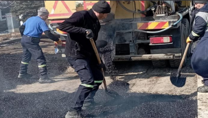 Büyükşehir asfalt sezonunu ilçelerde açtı