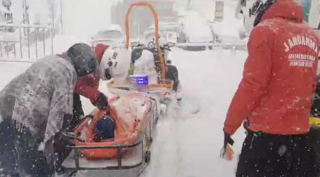 Erzurum'da Jandarma Kayak Sezonunda...