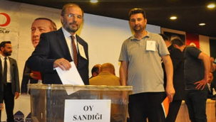 Kızılay Erzurum Şubesi'nde Dr. Bekmez dönemi