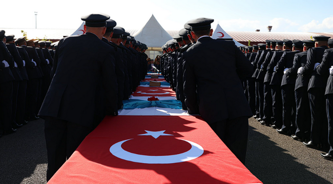 Erzurum Polis Meslek Eğitim Merkezi'nde mezuniyet töreni
