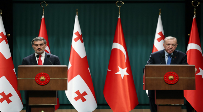 Cumhurbaşkanı Erdoğan: "Gürcistan ile yeni ticari hedefimiz 5 milyar dolar"