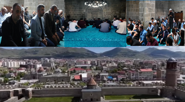 Erzurum'un ilk mescidinde cuma namazı...