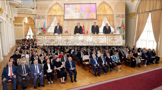 Bakü'de Türk dünyası konferansı...