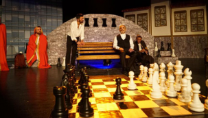 EBB Şehir Tiyatrosu "Son hamle: Uyanış" le perde açtı