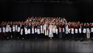 Atatürk Üniversitesi Tıp Fakültesi'nde Beyaz Önlük Heyecanı