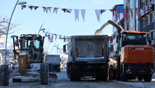 Büyükşehir Belediye ekipleri sahada