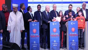 Erzurum'da TOKİ'nin kuraları çekildi