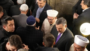 Bakanlar Erzurum'da bayrama girdi