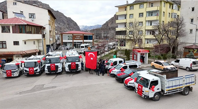 Uzundere'ye yeni hizmet araçları