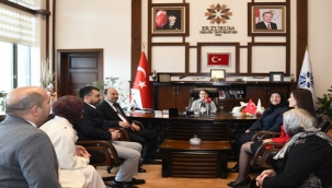 ETÜ'nün 23 Nisan Rektörü Asya Mina