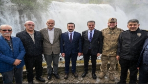 Vali Baruş, Tortum Şelalesi'ne dikkat çekti