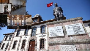 Erzurum Kongre Binasındaki Eserlerin Ankara'ya Taşınmasına Tepki