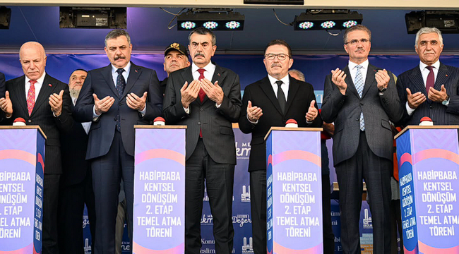 Erzurum'da kentsel dönüşüm ve anahtar teslim töreni...