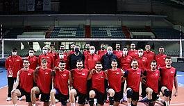 A Milli Erkek Voleybol Takımı kampa girdi