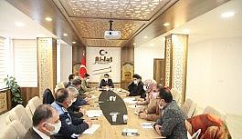 Ahlat'ta bağımlılıkla mücadele toplantısı