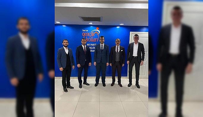 Ak Parti Osmangazi Gençlik Kolları'na taze kan