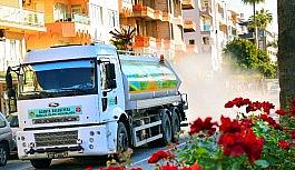 Alanya'da cadde ve sokaklar mikronsis ile temizleniyor