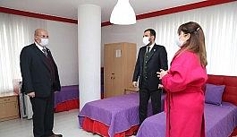 ATO Başkanı Gürsel Baran: "Uzaktan eğitim nedeniyle yurtlar boş kaldı, pek çok sektörde de iş hacimleri düştü"