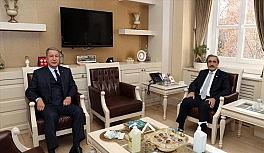 Bakan Akar'dan Yargıtay'a ziyaret