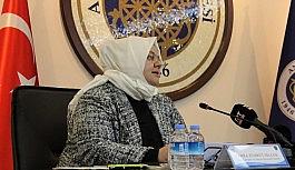 Bakan Selçuk:" Temel hedefimiz Türk İşaret Dili üzerinde çalışmalar yaparak sağlık, hukuk ve eğitim gibi farklı alanlarda terminoloji geliştirebilmek"