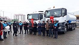 Bakanlıktan Çaldıran Belediyesine hibe araç