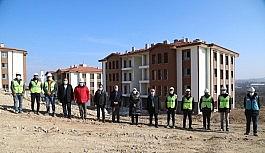 Başkan Güder'den Eskimalatya'daki depremzede ailelerine müjde