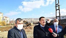 Başkan Gürkan güney kuşak yolunda incelemelerde bulundu