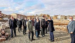 Başkan Kavuş, Şükran Mahallesi'nde incelemelerde bulundu