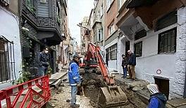 Beyoğlu'nda doğal gaz borusu patladı