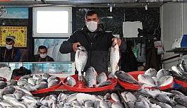 Bingöl'de pandemiyle birlikte balık tüketimi arttı, kısıtlama öncesi yoğunluk yaşandı