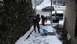 Bitlis'te 87 köy yolu ulaşıma kapalı