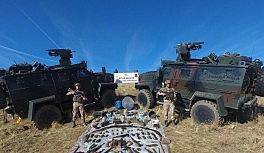 Bitlis'te PKK'nın kış üslenmesine büyük darbe