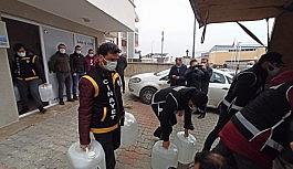 Bursa'da 1 ton daha sahte içki ele geçirildi