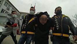 Bursa'daki sahte içki faciasında gözaltına alınan 2 şüpheli adliyeye sevk edildi