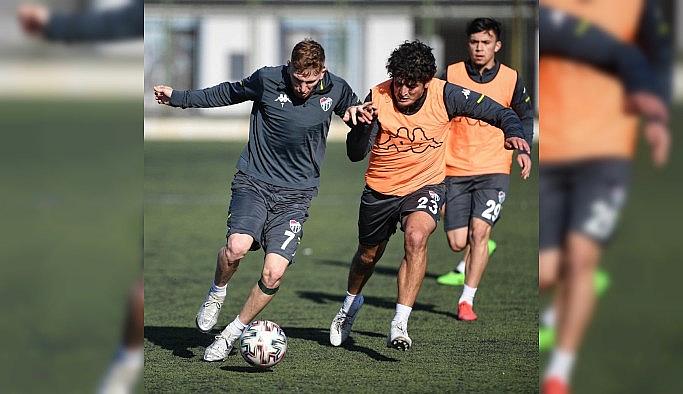 Bursaspor'da Keçiörengücü maçı hazırlıkları sürüyor