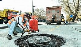 Büyükşehir harekete geçti, 9 bin baca kapağı yol seviyesine getiriliyor