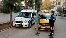 Büyükşehir zabıtasından yavru köpeğe çarpan şoföre ceza