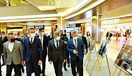 Demircan, 'covid-19 günlerinde yaşam' sergisinin açılışını yaptı