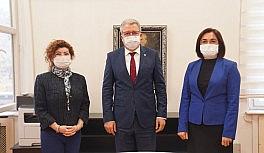 Ege Tıp'a çifte gurur