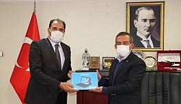Erzincan Ticaret ve Sanayi Odasından öğrencilere tablet desteği
