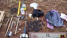 Erzincan'da tarihi eser aramak için kaçak kazı yapan 5 kişi yakalandı