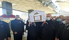 Eski ODTÜ Rektörü Ahmet Acar, son yolculuğuna uğurlandı