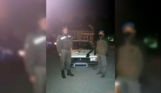 Far avı yaptılar, otomobillerinden oldular