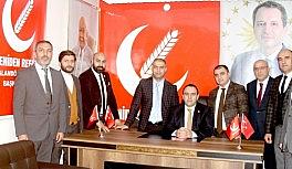 Fatih Erbakan'dan Palandöken Refah'a teşekkür