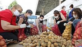 Gaziemir Belediyesinden 7 binden fazla aileye yardım