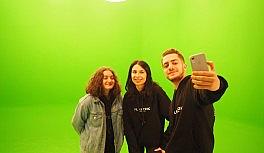 Genç girişimcilerden 'kendi kendine yetebilen bahçe sistemi'