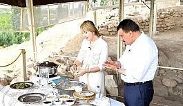 Gürkan, Malatya tarihini ve mutfak lezzetlerini tanıttı