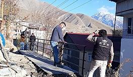 Hakkari Belediyesi uçurum kabusuna son verdi