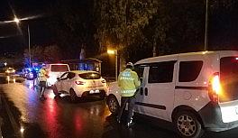 İzmir'de trafik polislerinden kısıtlama denetimi: 53 bin 550 lira ceza kesildi